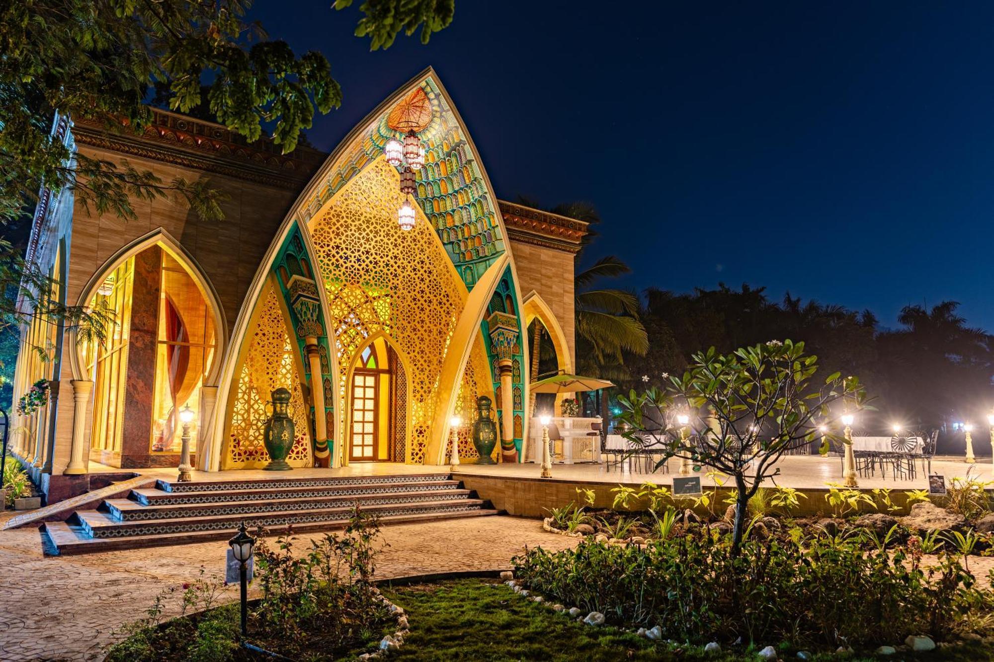 Shilp Wellness Resort And Spa Панвел Экстерьер фото